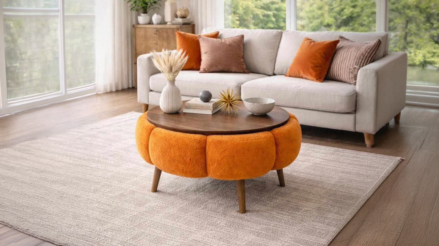 Table basse ronde en tissu teddy effet noyer et orange 60 cm - Silva Table basse ronde en tissu teddy effet noyer et orange 60 cm - Silva