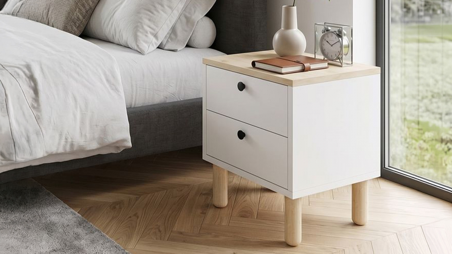 Table de chevet 2 tiroirs effet chêne clair et blanc 44,5 cm - Denza Table de chevet 2 tiroirs effet chêne clair et blanc 44,5 cm - Denza