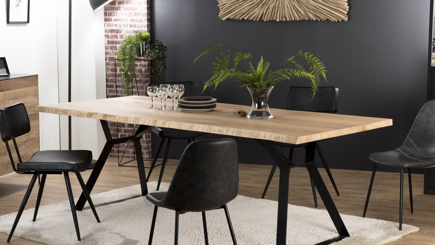 Table à manger 230x100cm en chêne piètement métal noir - Collection Maxence