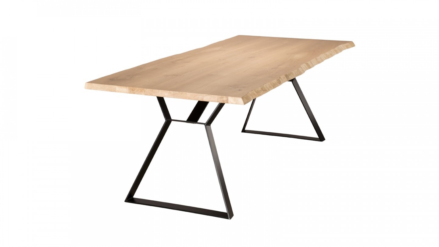 Table à manger 230x100cm en chêne piètement métal noir - Collection Maxence