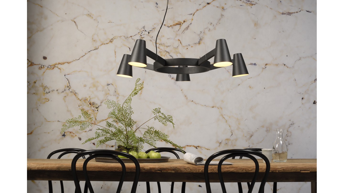 Suspension chandelier 5 branches en métal noir mat - Collection Chandelier - It's About Romi