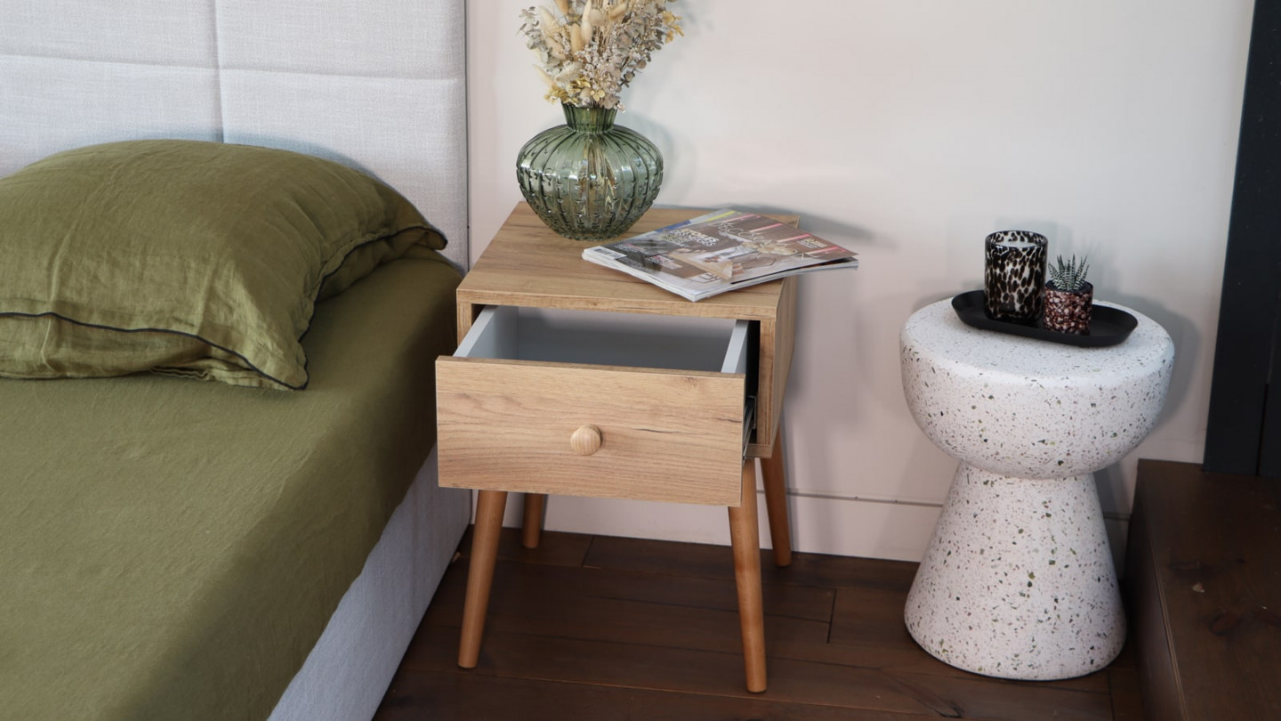 Table de chevet en bois avec 1 tiroir - Paco