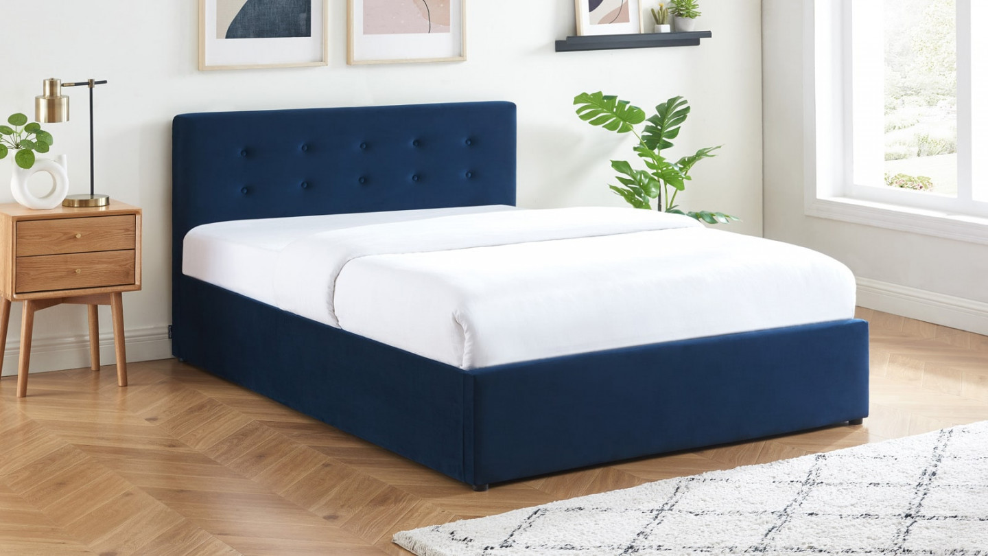 Ensemble lit coffre Tina en velours foncé 140x190cm + Matelas à ressorts ensachés Hygiospring 19 cm