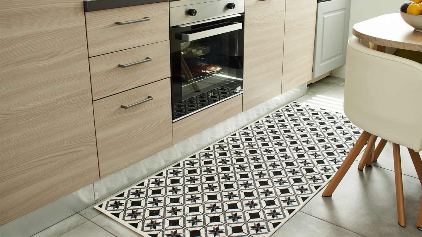 Tapis de cuisine carreaux de ciment Noir 70x180 - Uvita