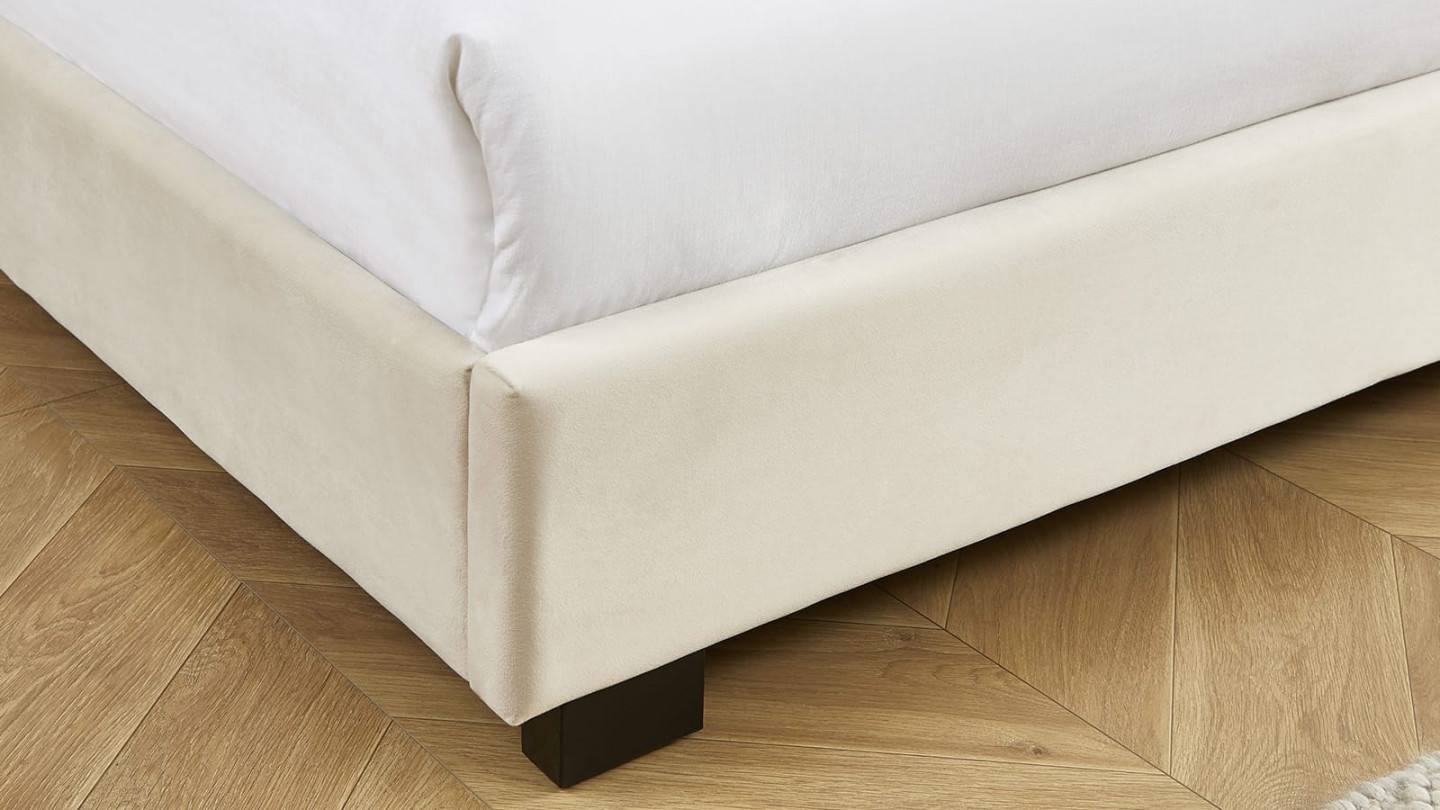 Lit adulte avec tête de lit capitonnée en velours beige sable 180x200 - William