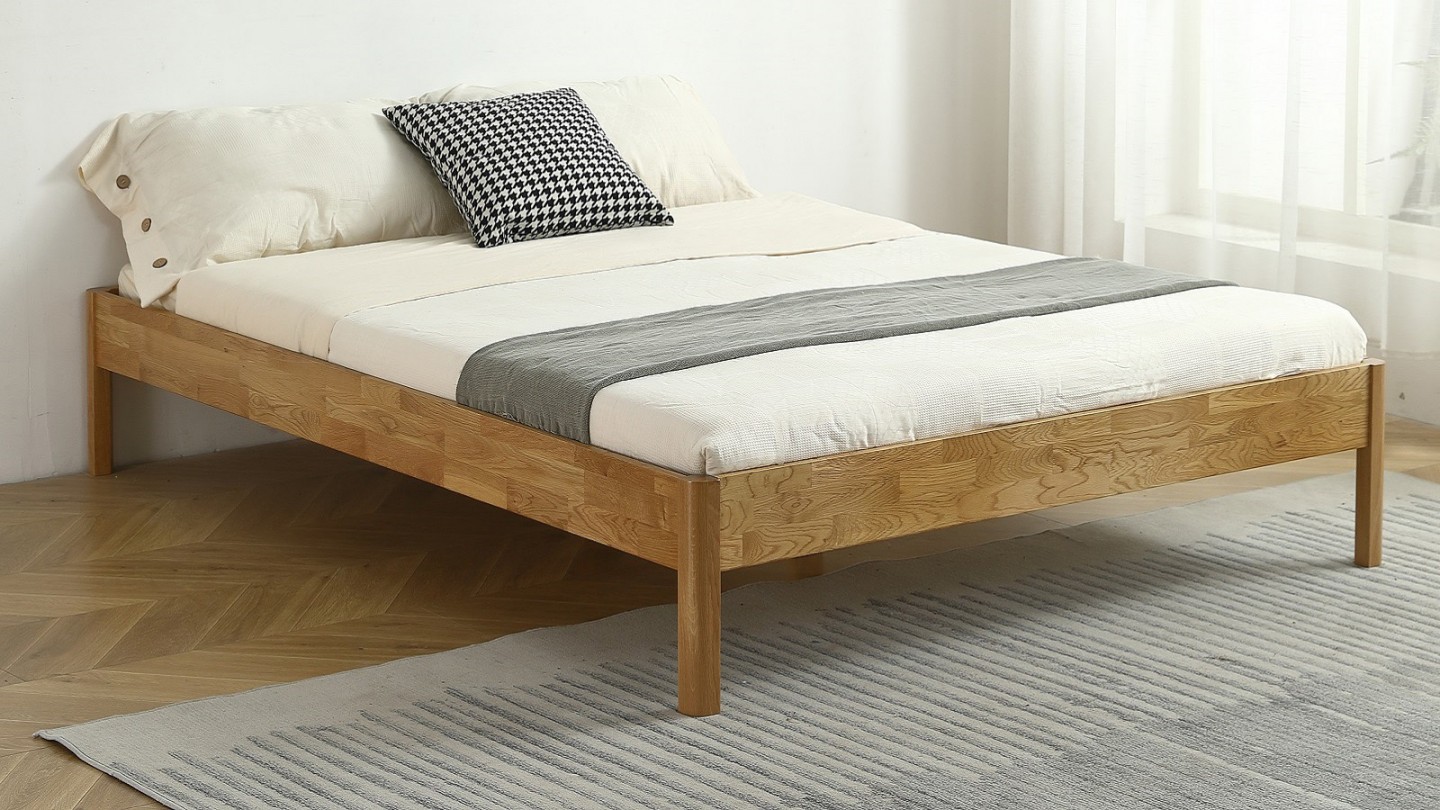 Ensemble lit adulte 140x190 cm en chêne massif Aina + Matelas ressorts ensachés Mousse HR