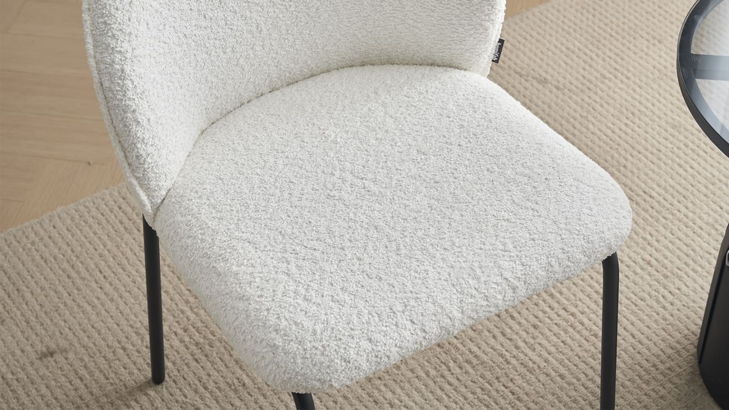 Lot de 2 chaises de salle à manger en tissu bouclette beige - piètement en métal noir - Noé